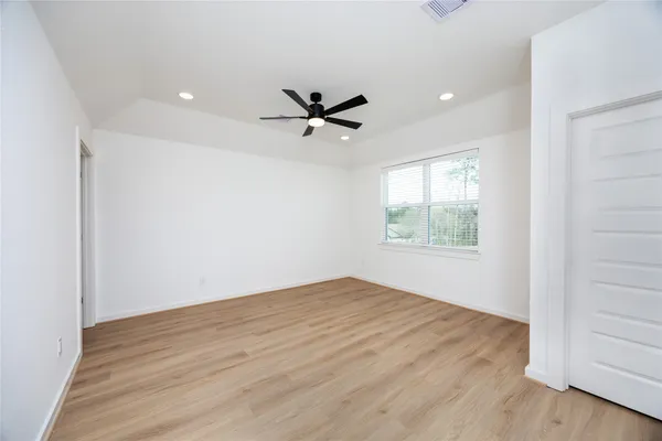 $1,875 | 1943 Longmire Villas Court, Conroe, TX 77304