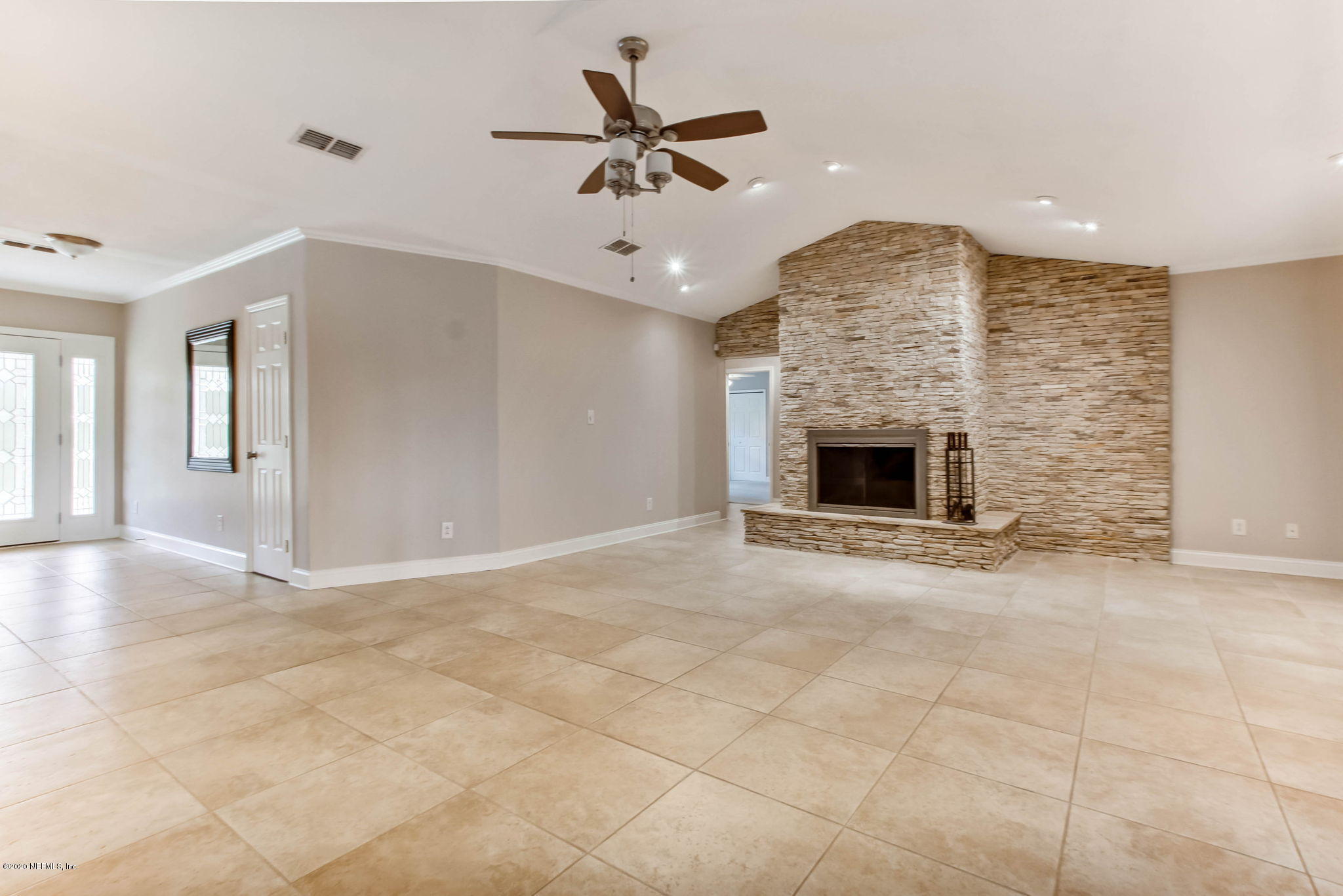 946 Browns Road Middleburg, FL 32068 - Photo 17 of 53 FAMILY ROOM VIEW 2