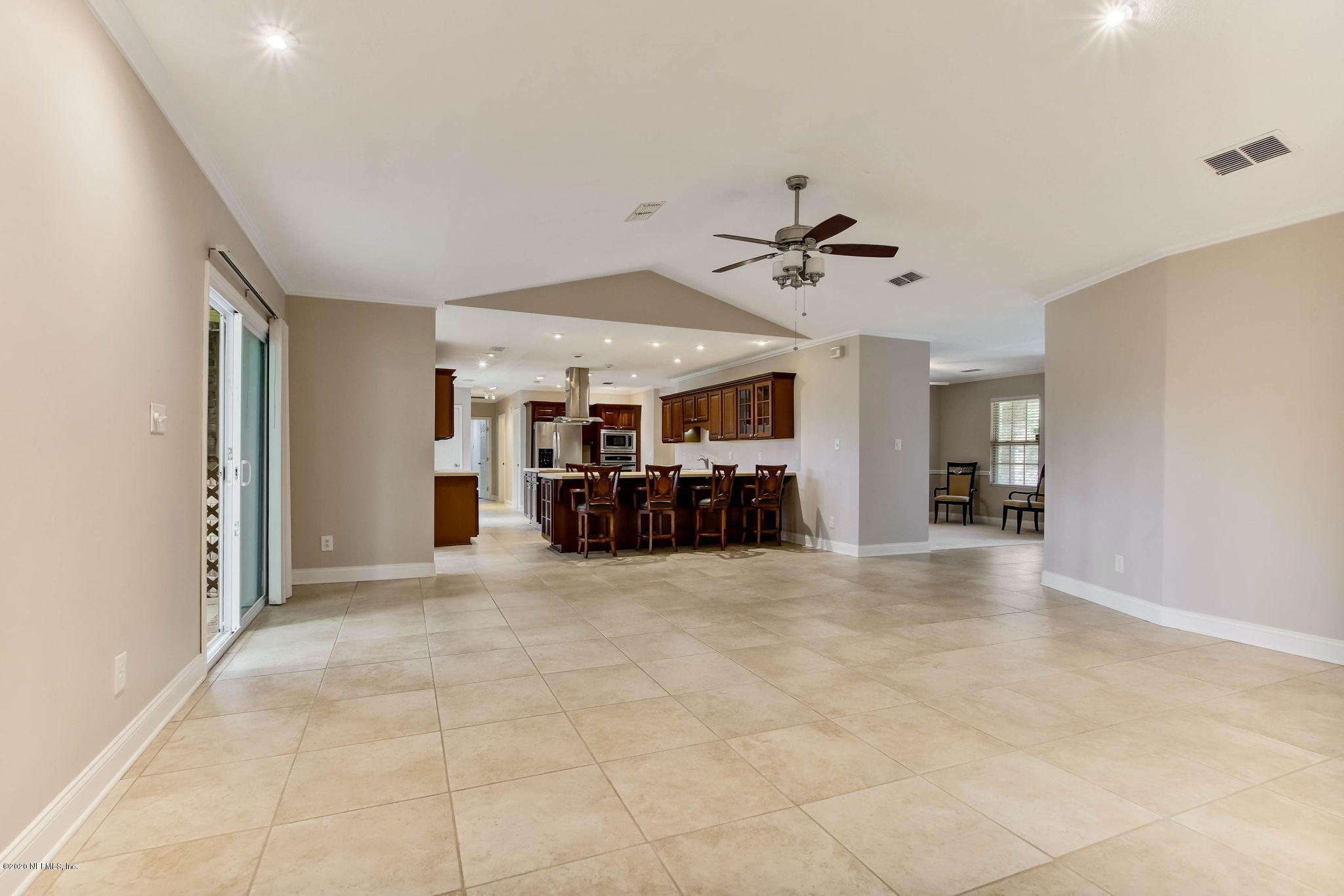 946 Browns Road Middleburg, FL 32068 - Photo 19 of 53 VIEW FROM FAMILY ROOM TO KITCHEN