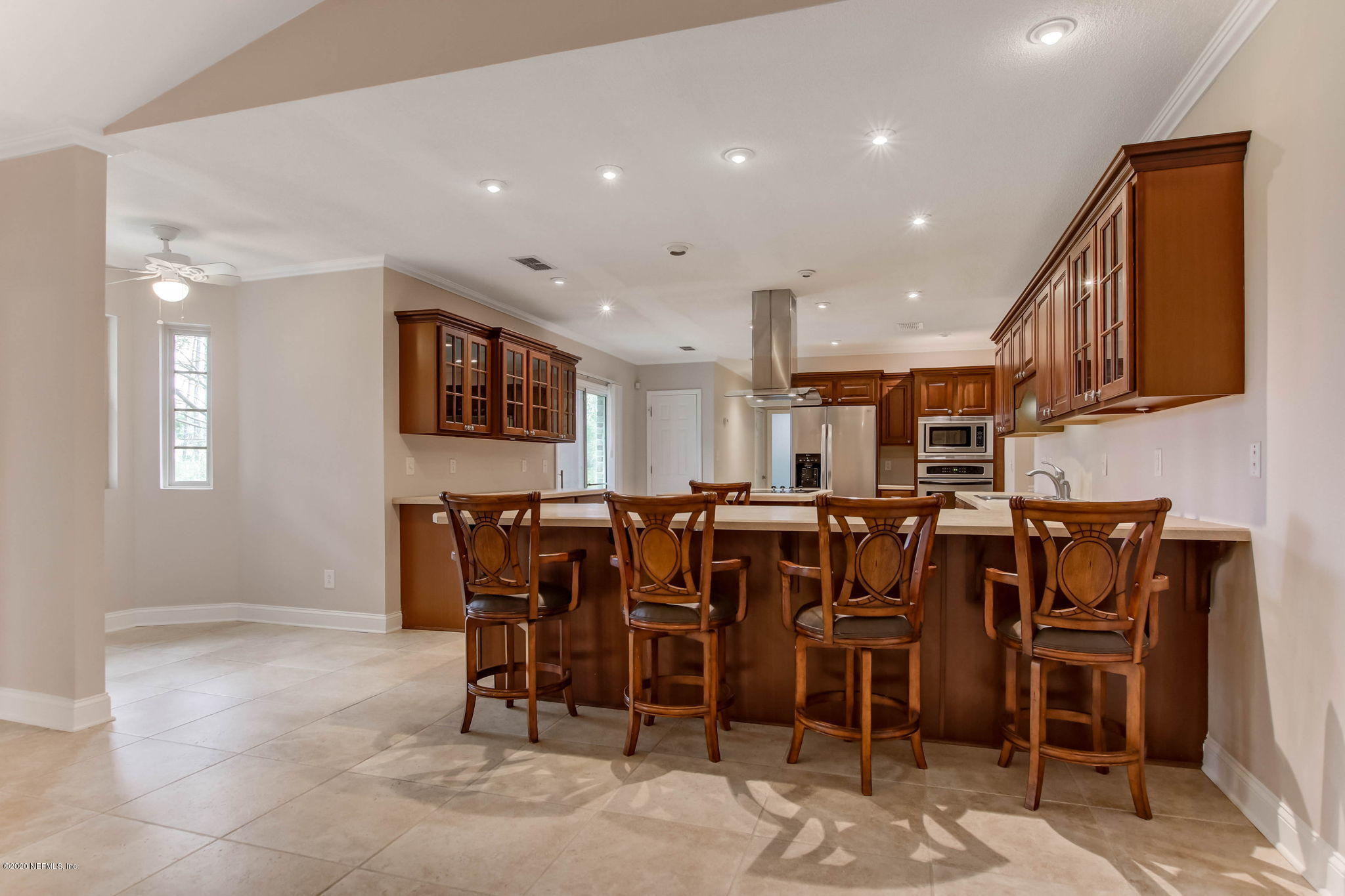 946 Browns Road Middleburg, FL 32068 - Photo 21 of 53 LARGE BREAKFAST BAR!