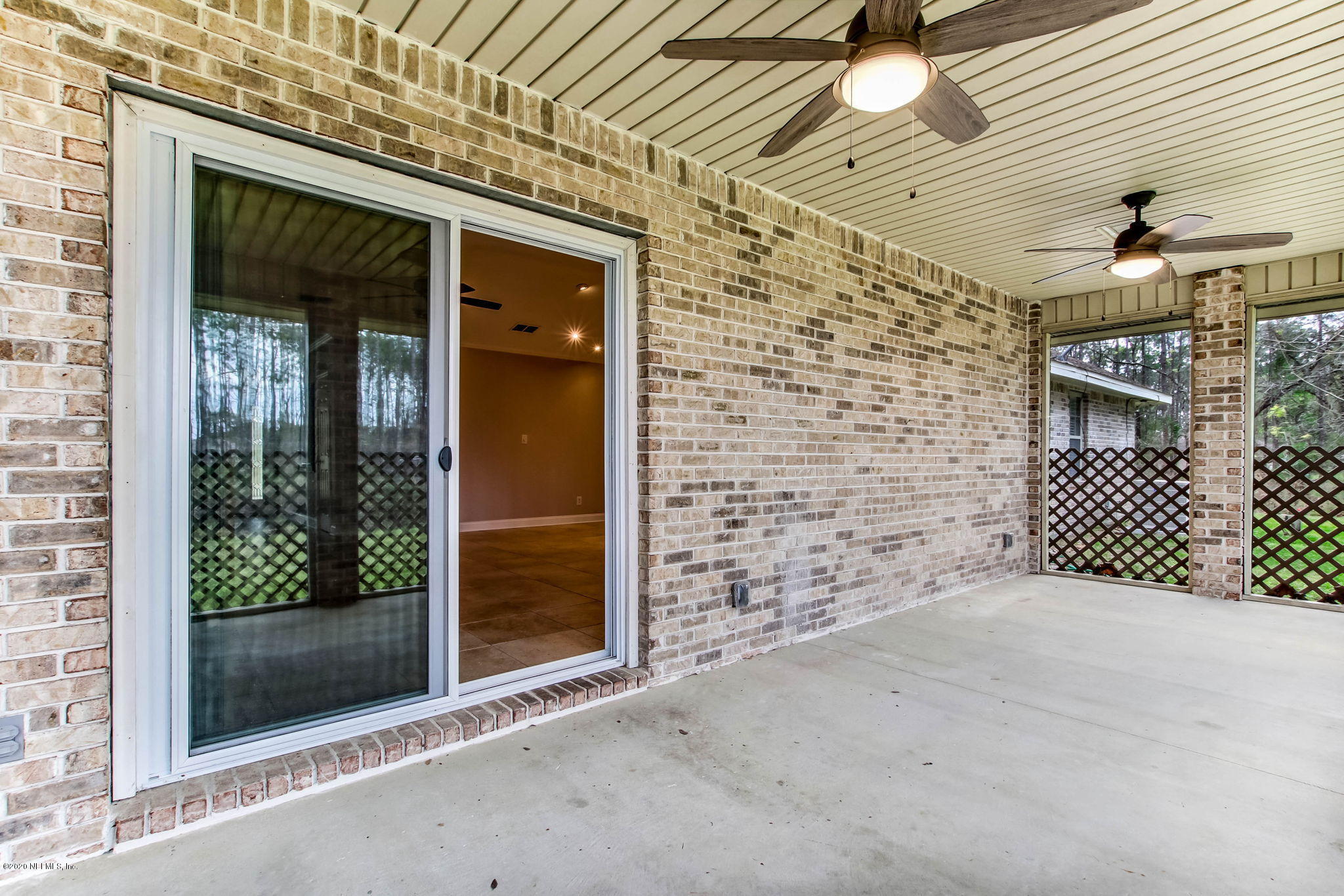 946 Browns Road Middleburg, FL 32068 - Photo 43 of 53 SCREENED PORCH VIEW 2