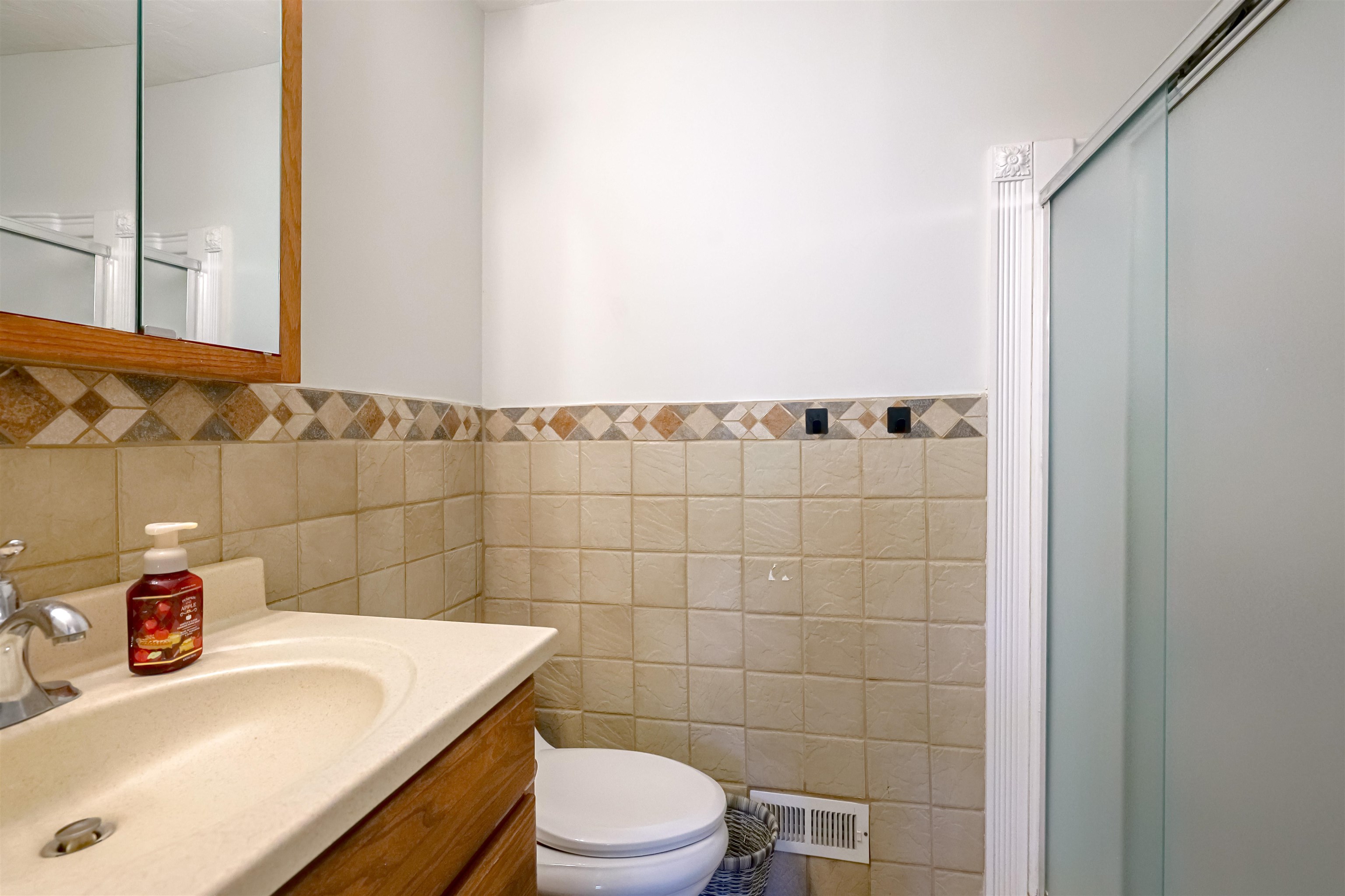 15 Middlesex Road Merrimack, NH 03054 - Photo 25 of 40