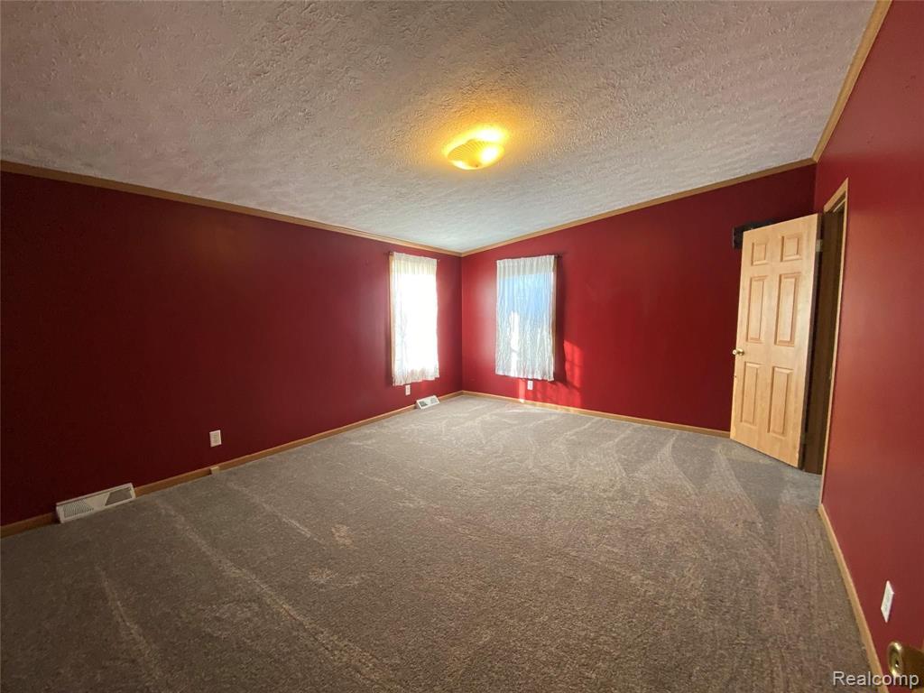 2099 South Hurds Corner Road Caro, MI 48723 - Photo 8 of 21