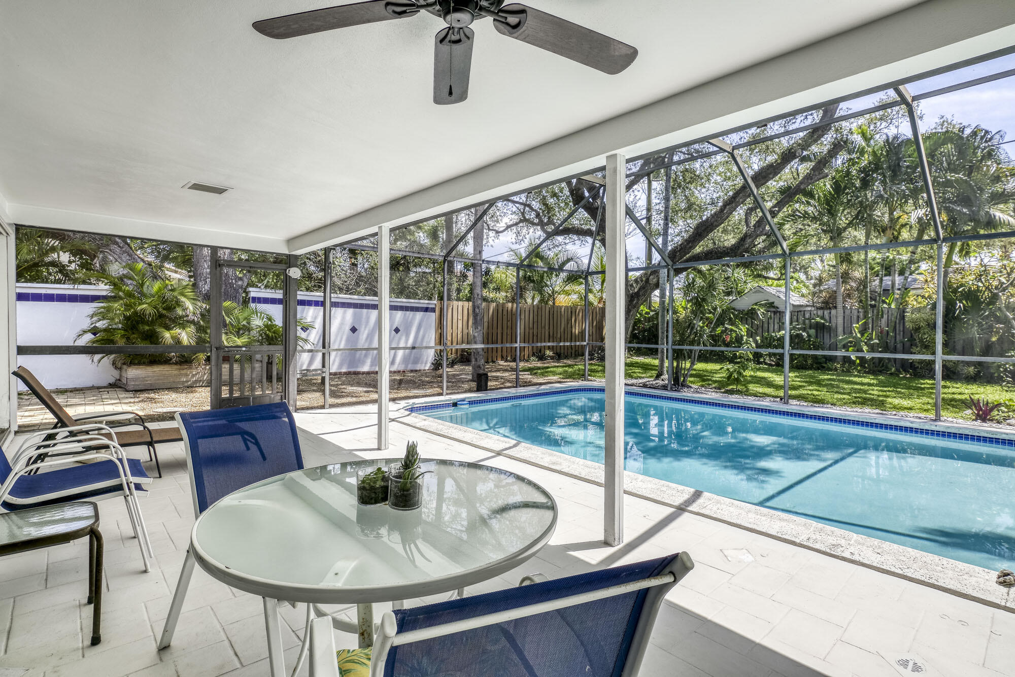 68 Southwest 10th Terrace Boca Raton, FL 33486 - Photo 29 of 35 010