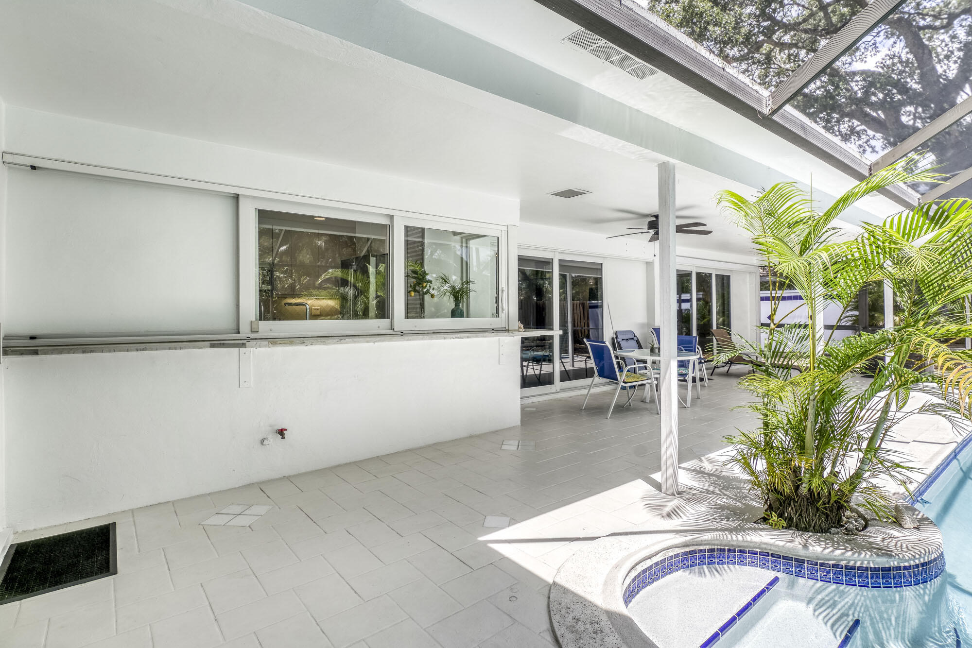 68 Southwest 10th Terrace Boca Raton, FL 33486 - Photo 31 of 35 012