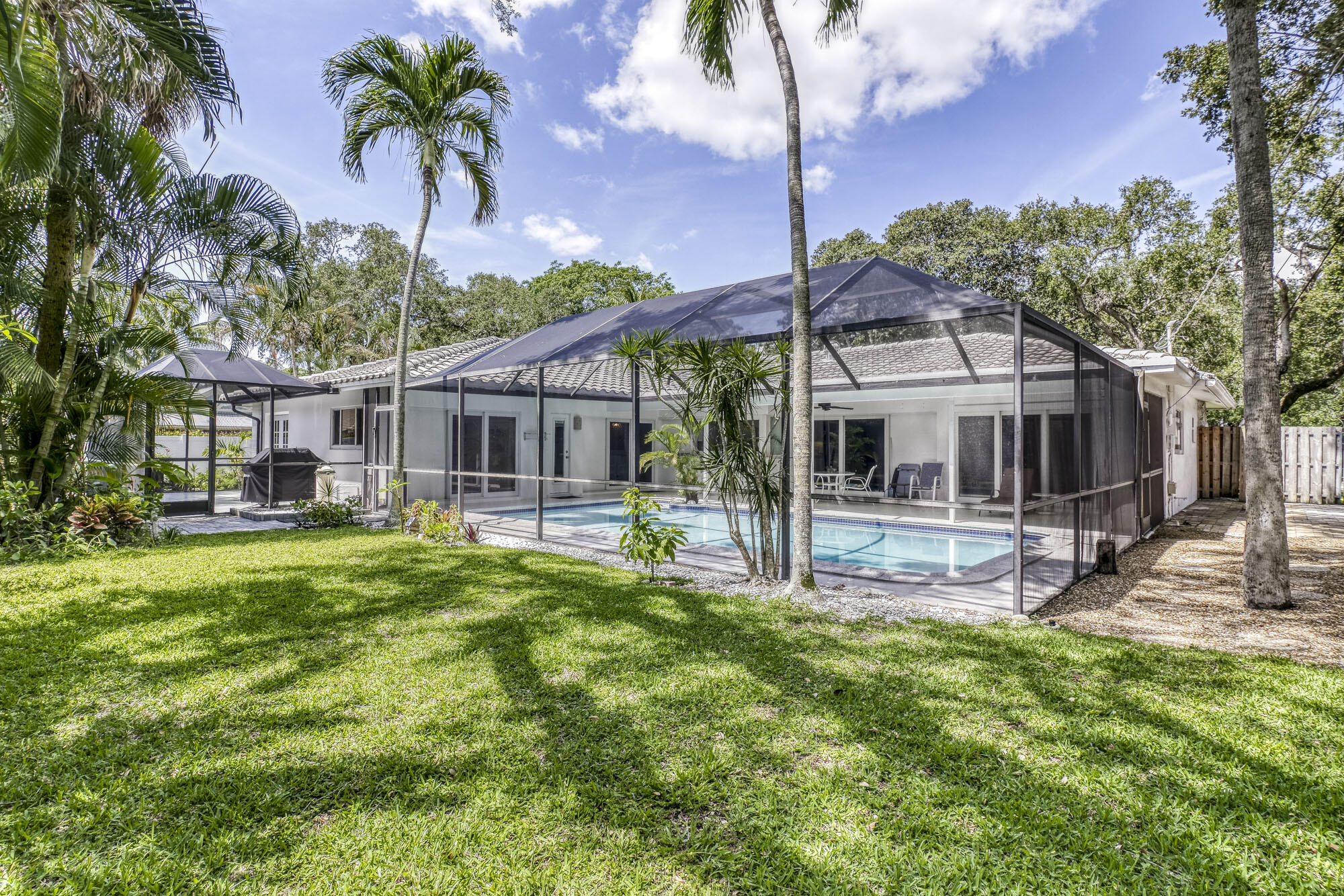 68 Southwest 10th Terrace Boca Raton, FL 33486 - Photo 35 of 35 003