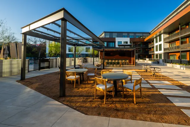 $1,699,900 | 2209 South 1st Street, Unit 407, Austin, TX 78704