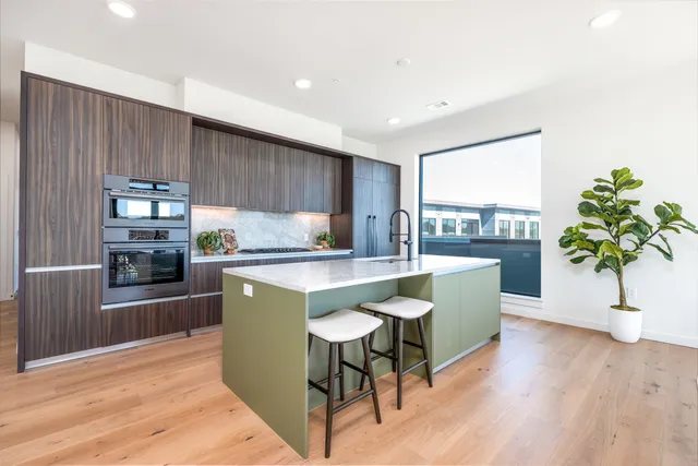 $1,699,900 | 2209 South 1st Street, Unit 407, Austin, TX 78704