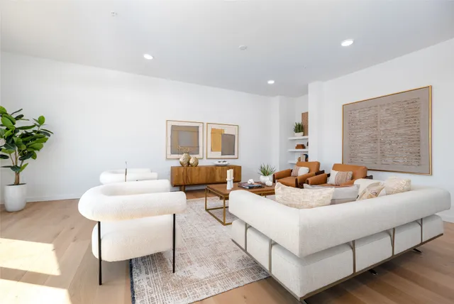 $1,699,900 | 2209 South 1st Street, Unit 407, Austin, TX 78704