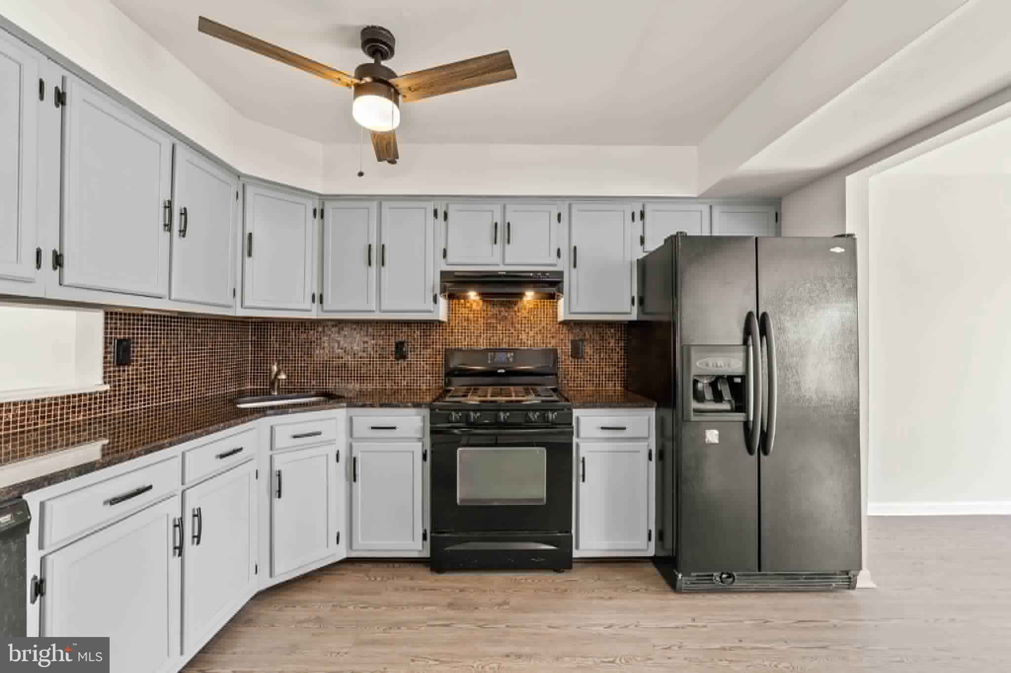 2 Quasar Court Sewell, NJ 08080 - Photo 5 of 16