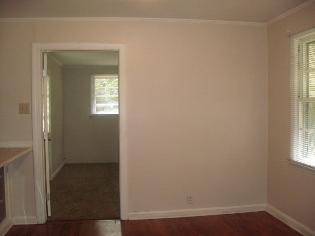 4010 Vaucluse Road Aiken, SC 29801 - Photo 3 of 17