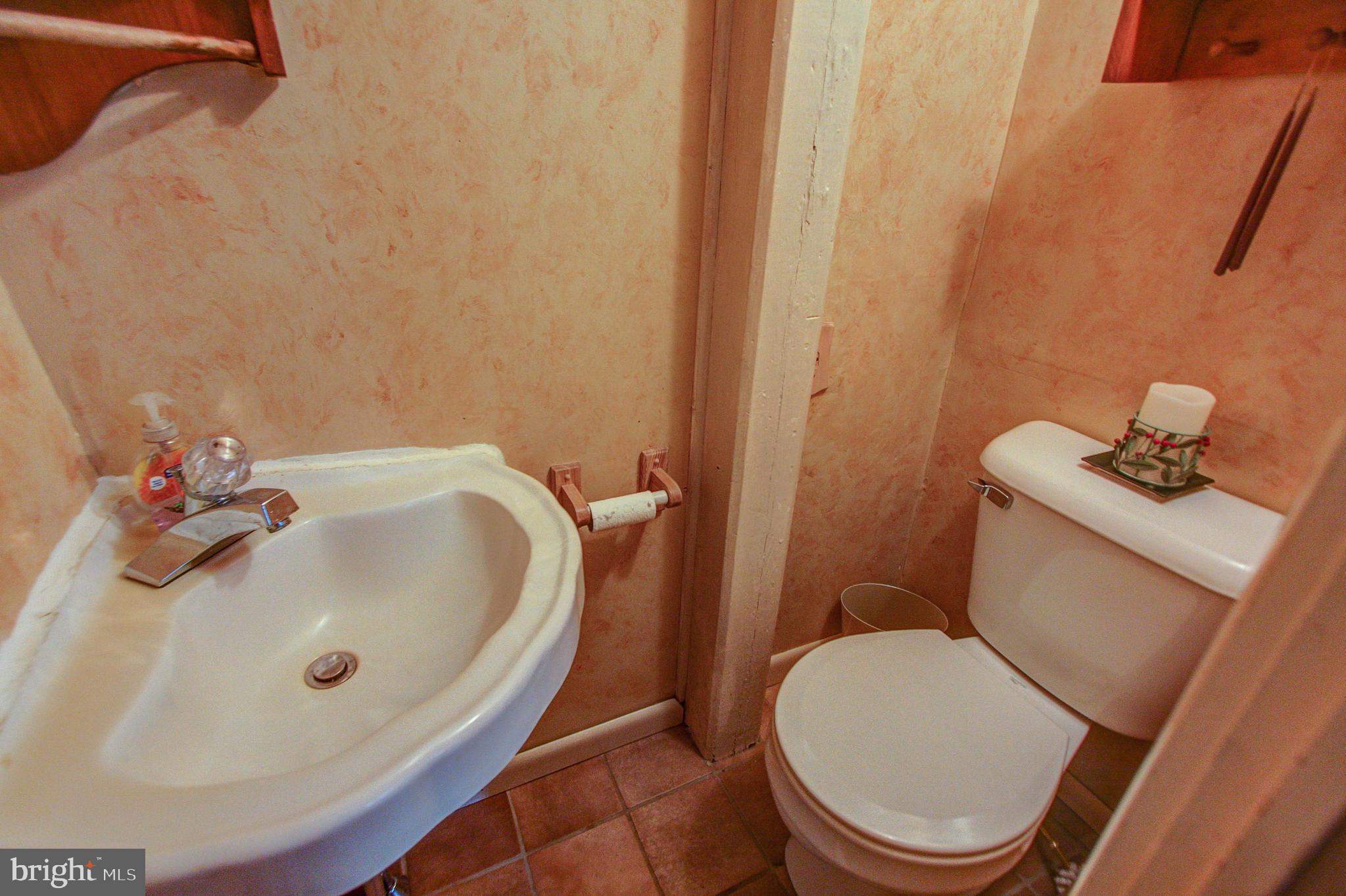 638 Newtown Road Warminster, PA 18974 - Photo 16 of 35 Gallery Image 16