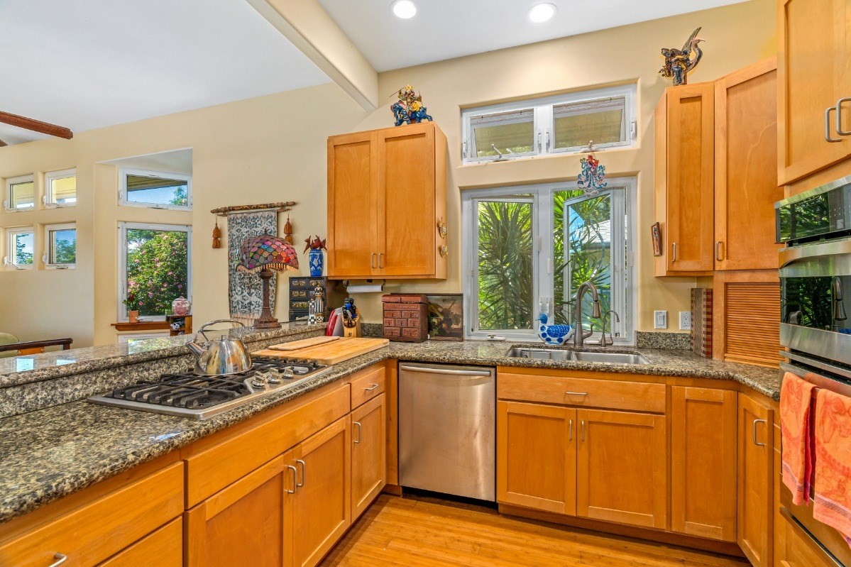 3290 Wawae Road, Unit A Kalaheo, HI 96741 - Photo 14 of 20 Gallery Image 14