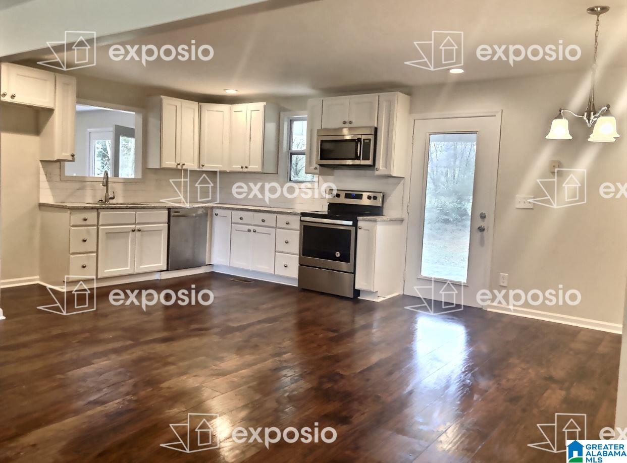 2516 3rd Street Northeast Birmingham, AL 35215 - Photo 11 of 27