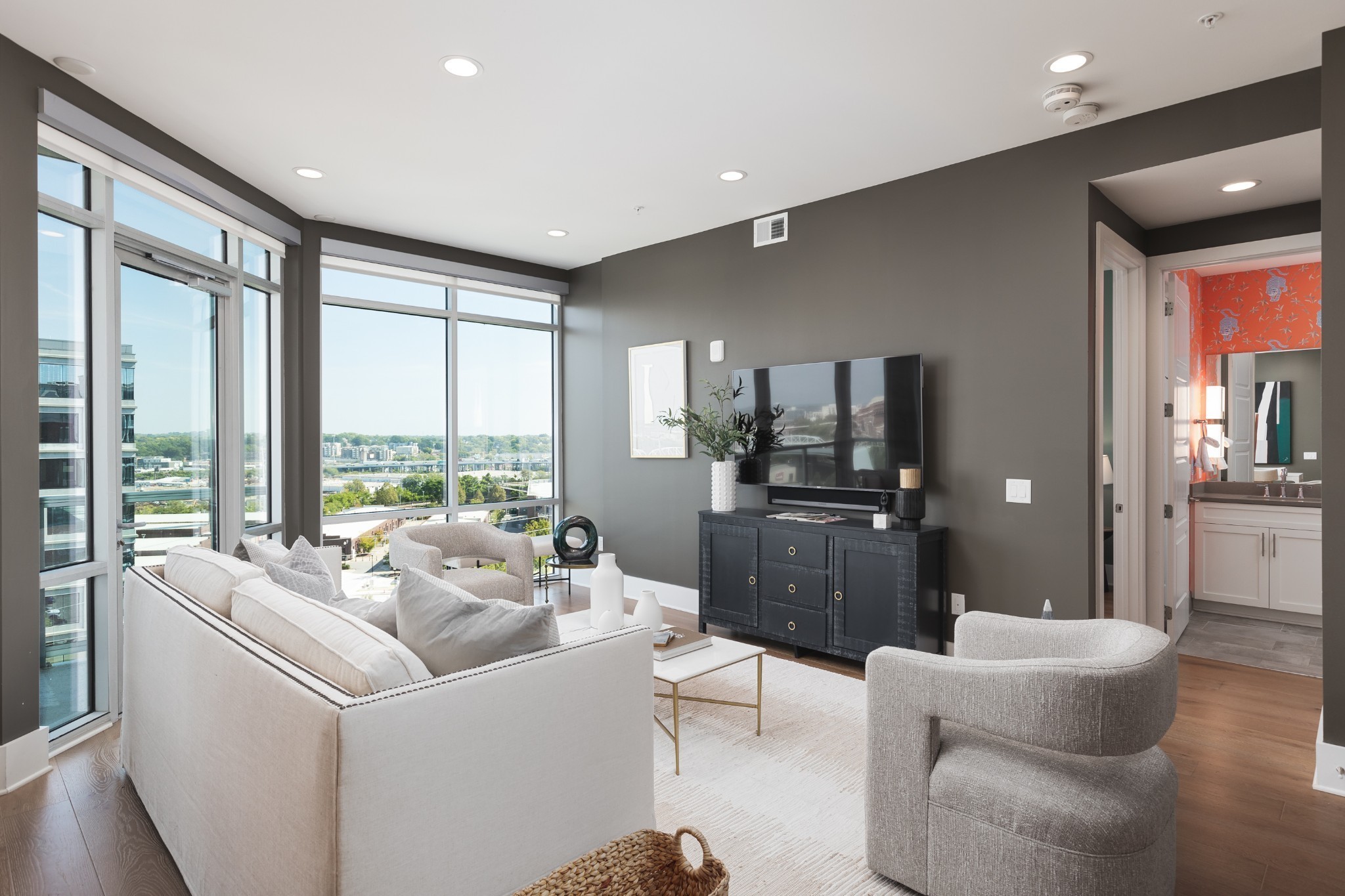 20 Rutledge Street, Unit 505 Nashville, TN 37210 - Photo 3 of 70