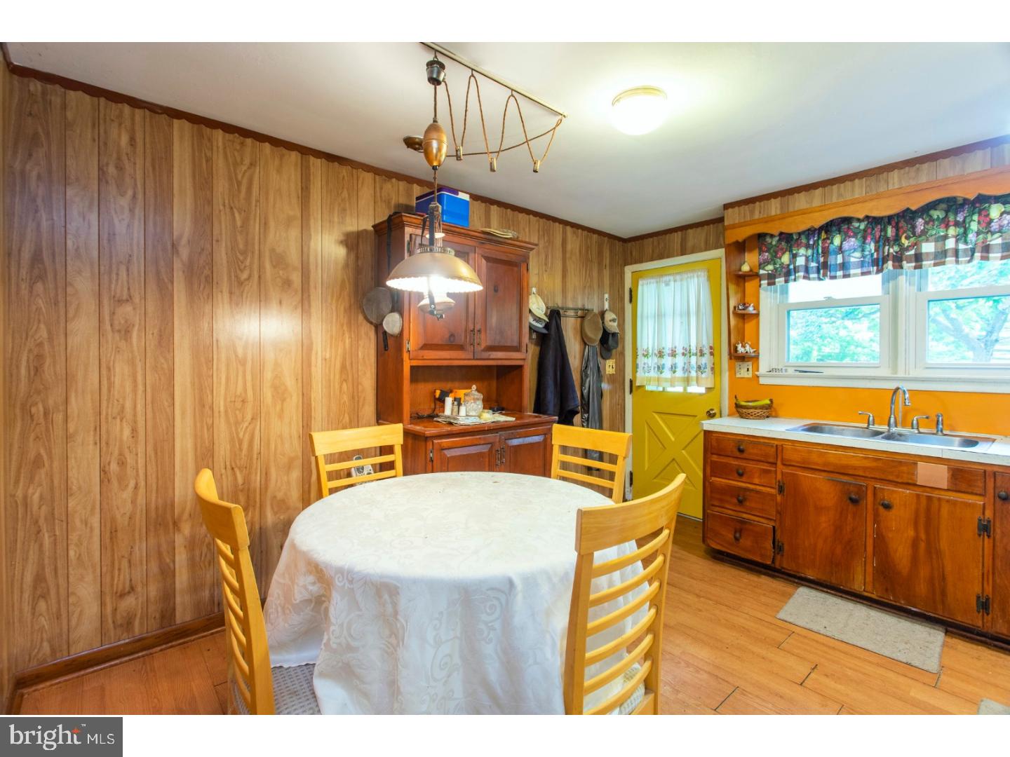 16 Benner Road Royersford, PA 19468 - Photo 5 of 14 Kitchen