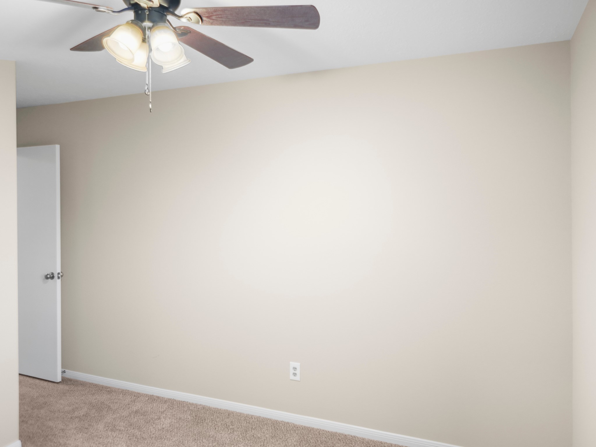 19623 Westbridge Lane Spring, TX 77379 - Photo 46 of 48 a room with a window