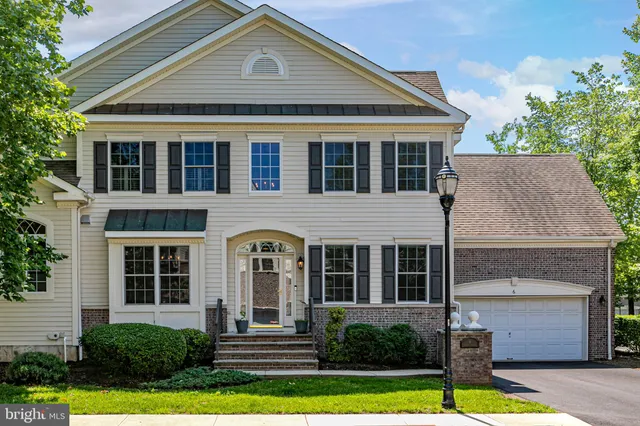 $575,000 | 6 Allura Court, Lawrence Township, NJ 08648