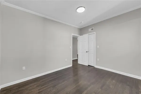 $1,295 | 5208 East 8th Street, Unit 1, Kansas City, MO 64124