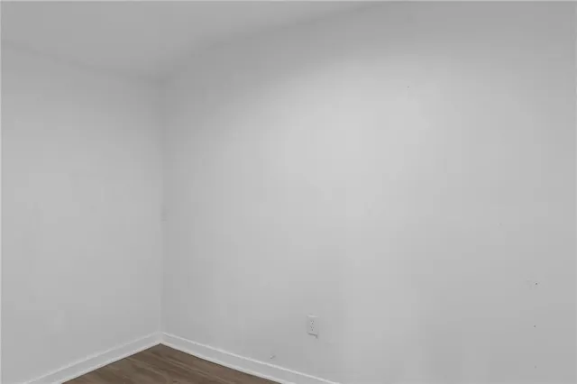 $1,295 | 5208 East 8th Street, Unit 1, Kansas City, MO 64124