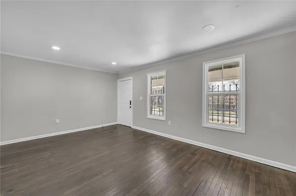 $1,295 | 5208 East 8th Street, Unit 1, Kansas City, MO 64124