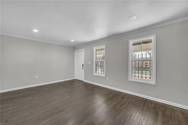 $1,295 | 5208 East 8th Street, Unit 1, Kansas City, MO 64124