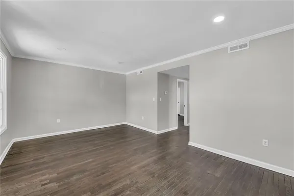 $1,295 | 5208 East 8th Street, Unit 1, Kansas City, MO 64124