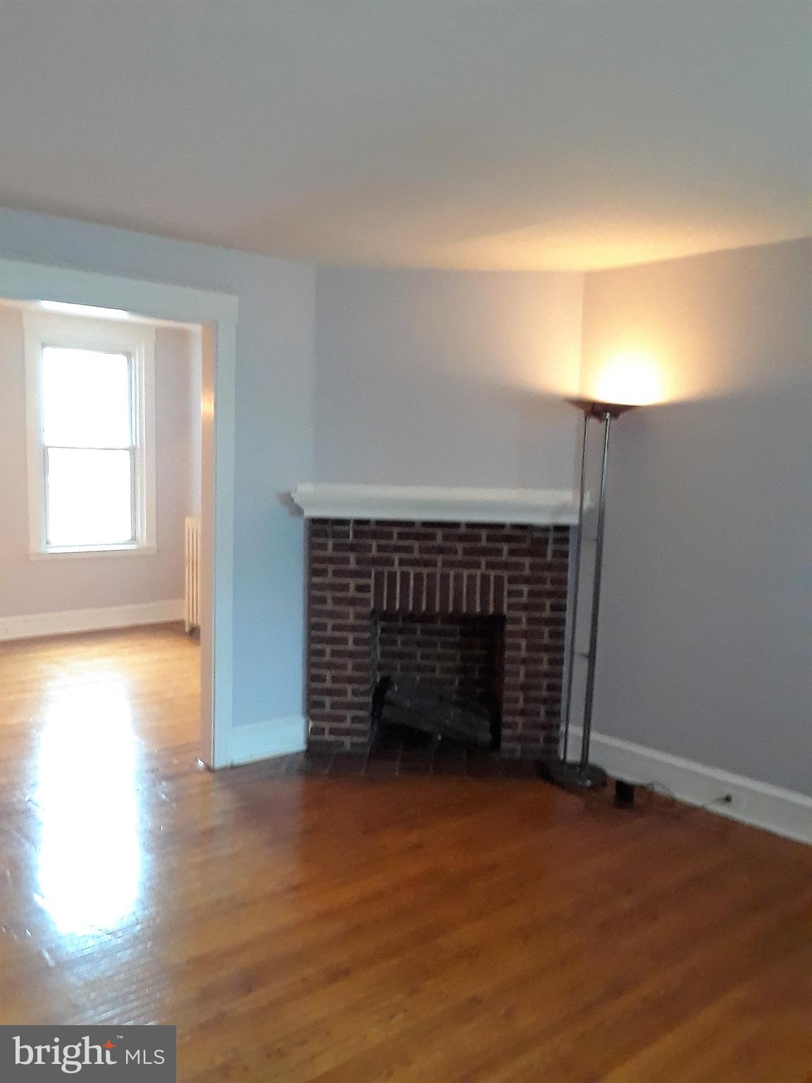 7230 Calvin Road Upper Darby, PA 19082 - Photo 4 of 40
