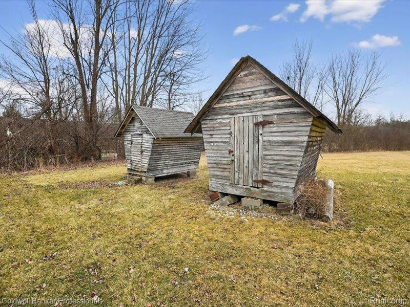 44103 Tyler Road Belleville, MI 48111 - Photo 45 of 49