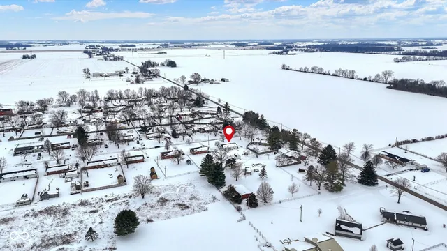 $200,000 | 956 West 1085 North, Fountaintown, IN 46130