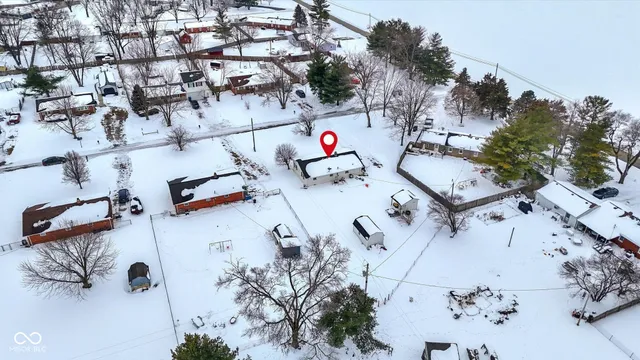 $200,000 | 956 West 1085 North, Fountaintown, IN 46130