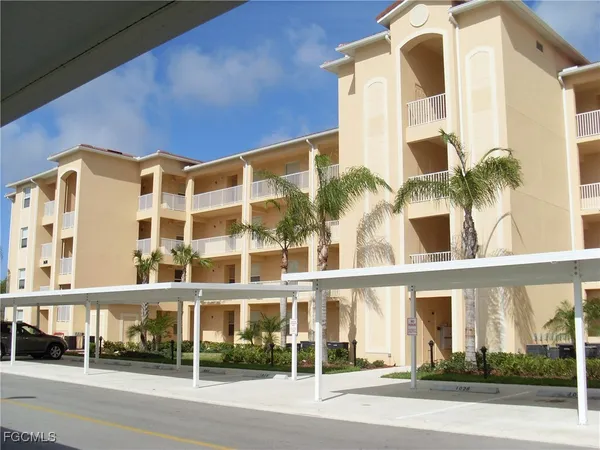 $1,600 | 19760 Osprey Cove Boulevard, Unit 136, Estero, FL 33967