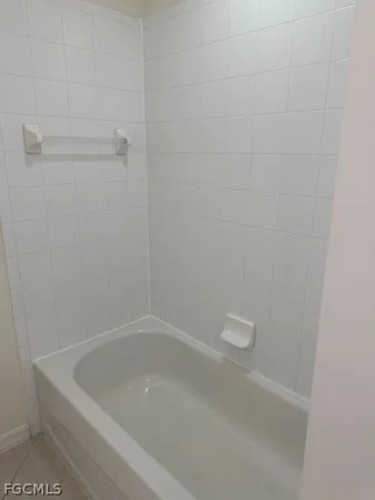 $1,600 | 19760 Osprey Cove Boulevard, Unit 136, Estero, FL 33967