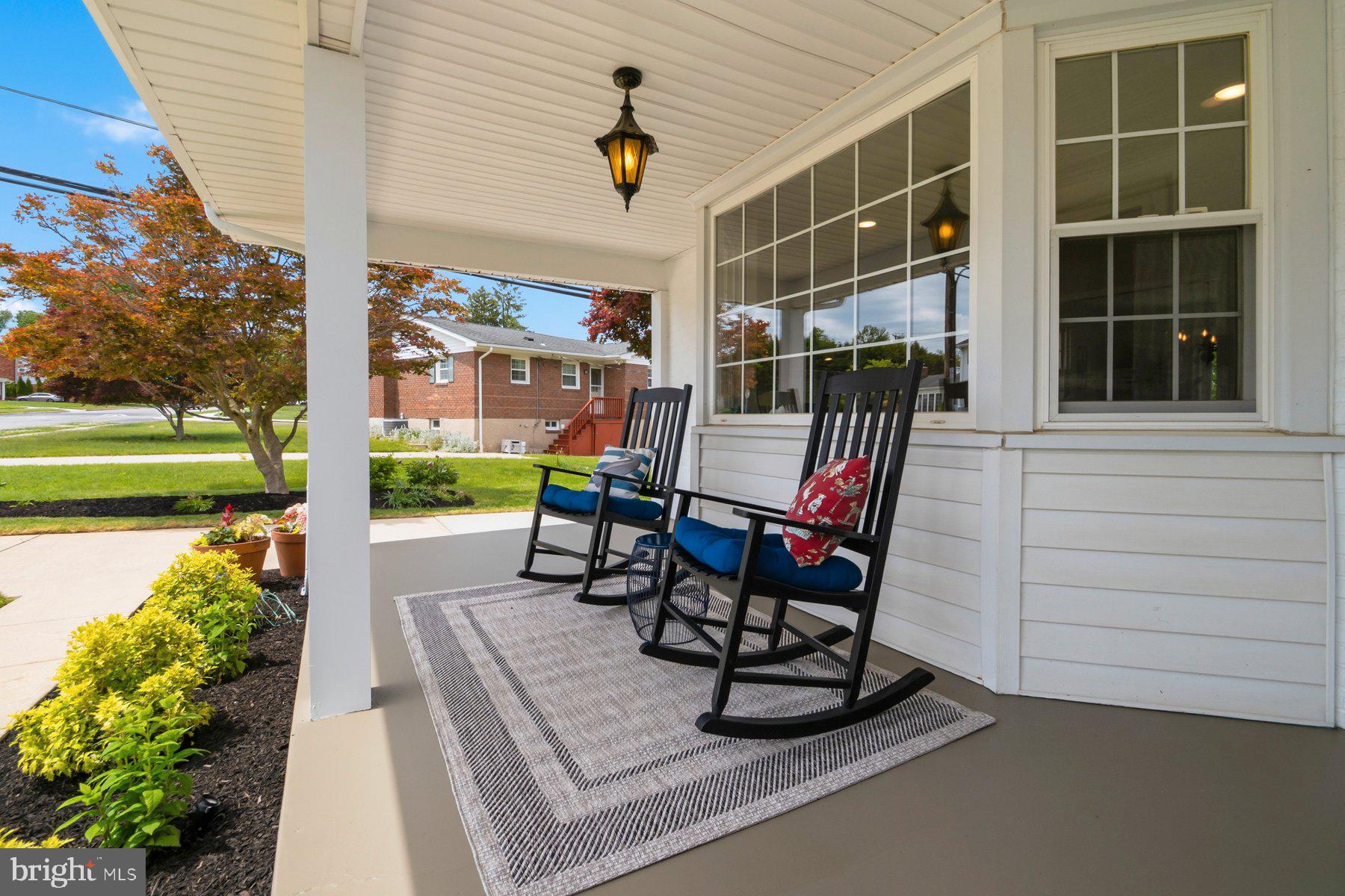 214 Chantrey Road Lutherville-Timonium, MD 21093 - Photo 4 of 54 Front Porch