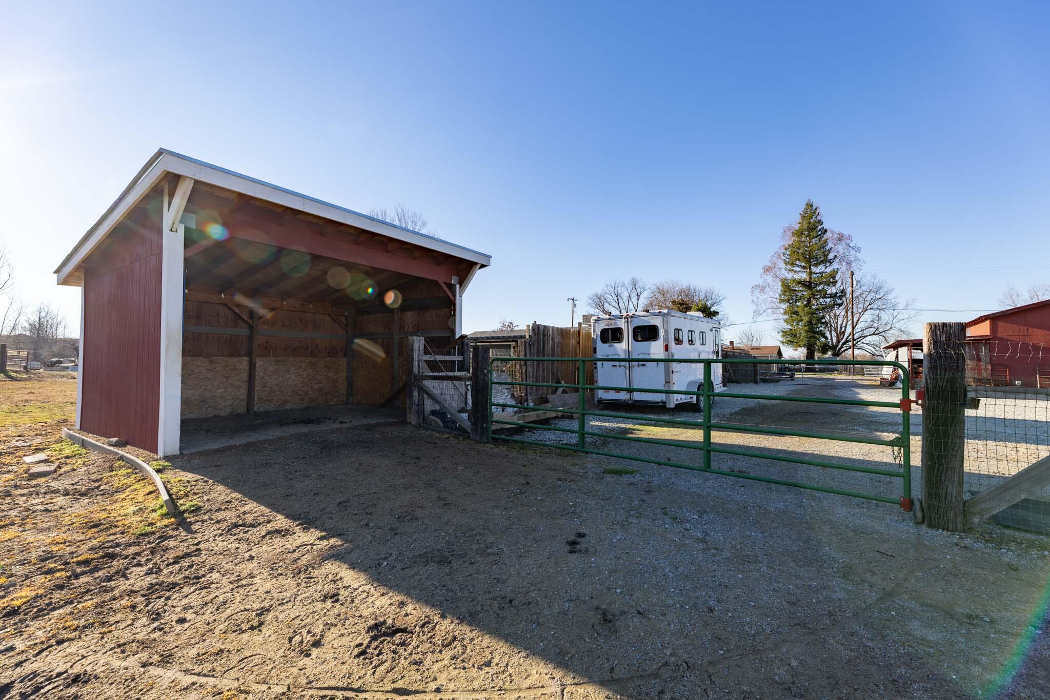 5332 Balls Ferry Road Anderson, CA 96007 - Photo 28 of 38 FE5A0445-HDR