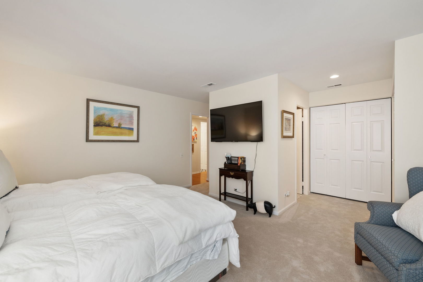 1140 Old Mill Road, Unit 201F Hinsdale, IL 60521 - Photo 18 of 26 Gallery Image 18