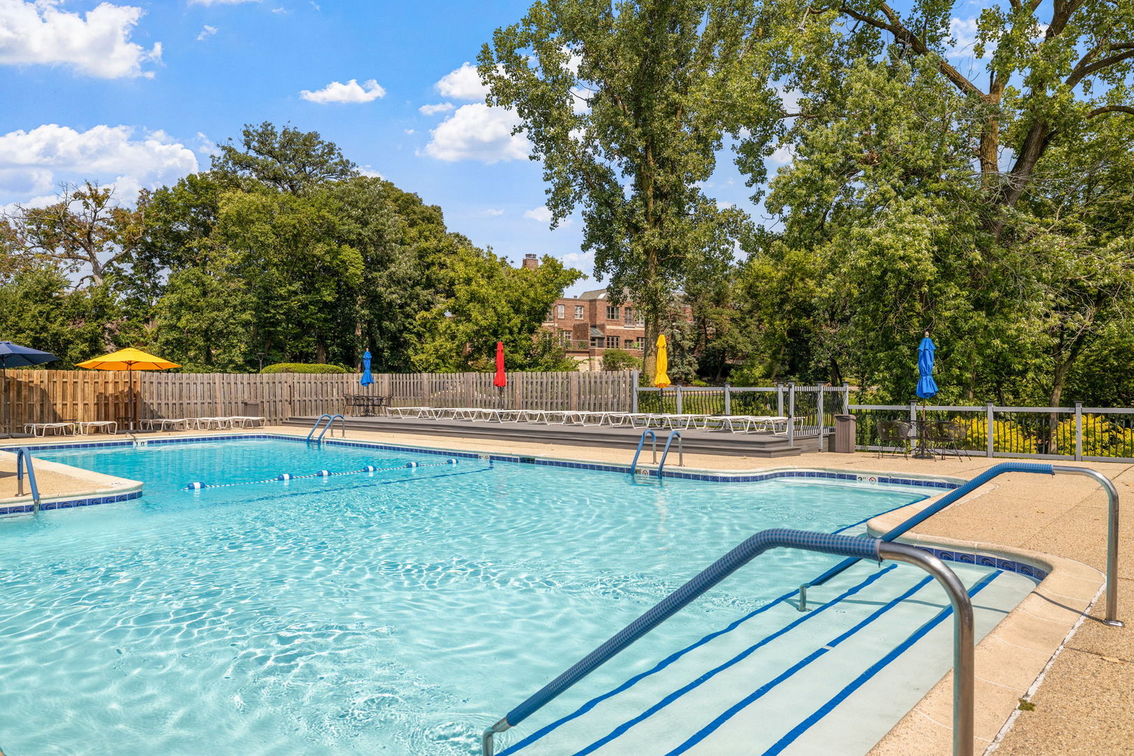 1140 Old Mill Road, Unit 201F Hinsdale, IL 60521 - Photo 24 of 26 Gallery Image 24