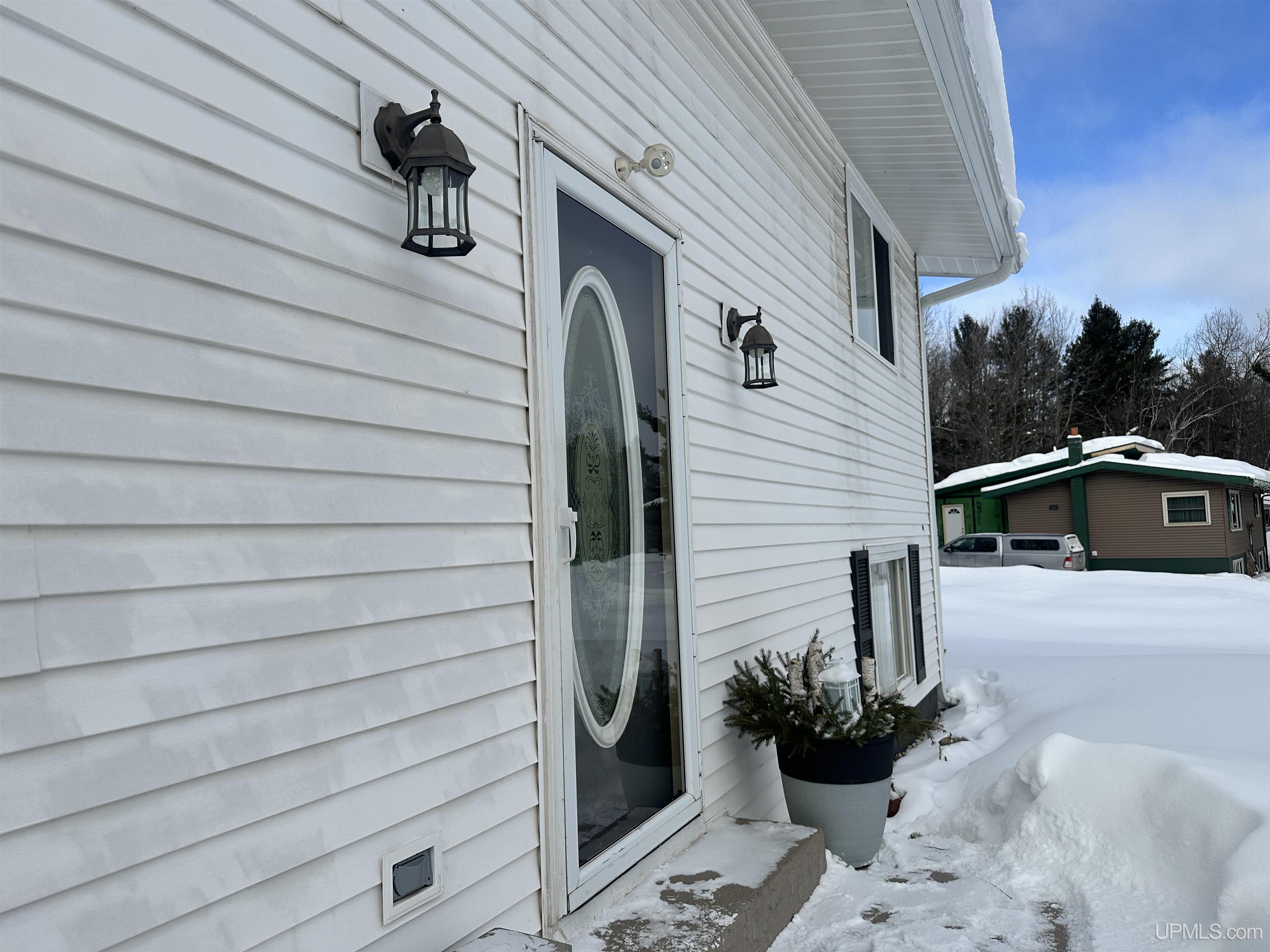 18 Partridge Lane Ishpeming, MI 49849 - Photo 3 of 42