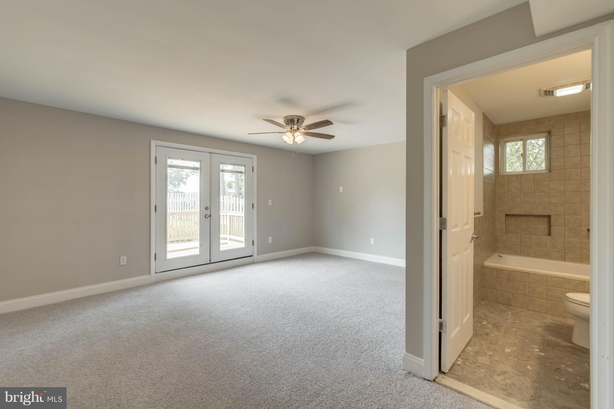 4709 Mawani Road Baltimore, MD 21206 - Photo 18 of 22 Ensuite Bathroom in Master Bedroom