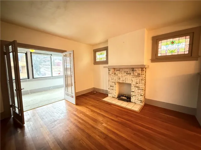 $1,250 | 414 Lenox Avenue, Unit 1, Pittsburgh, PA 15221