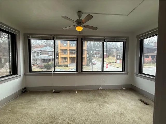 $1,250 | 414 Lenox Avenue, Unit 1, Pittsburgh, PA 15221