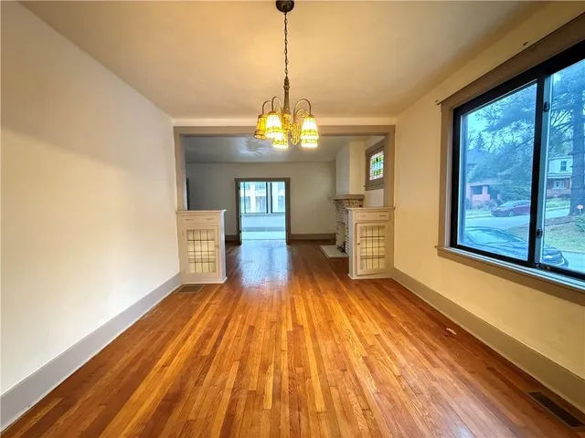 $1,250 | 414 Lenox Avenue, Unit 1, Pittsburgh, PA 15221