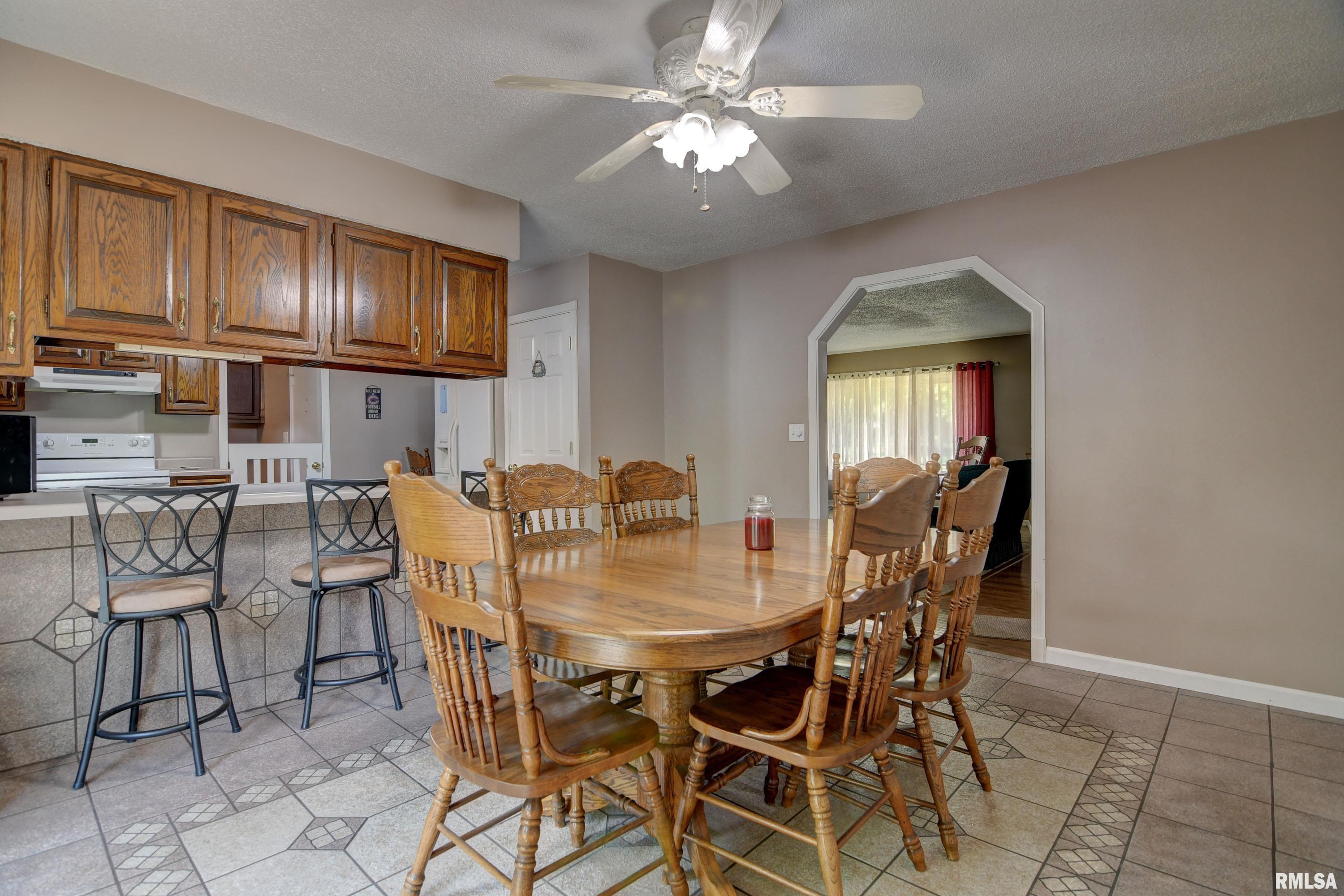 90 White Road Glenarm, IL 62536 - Photo 15 of 35 Gallery Image 15