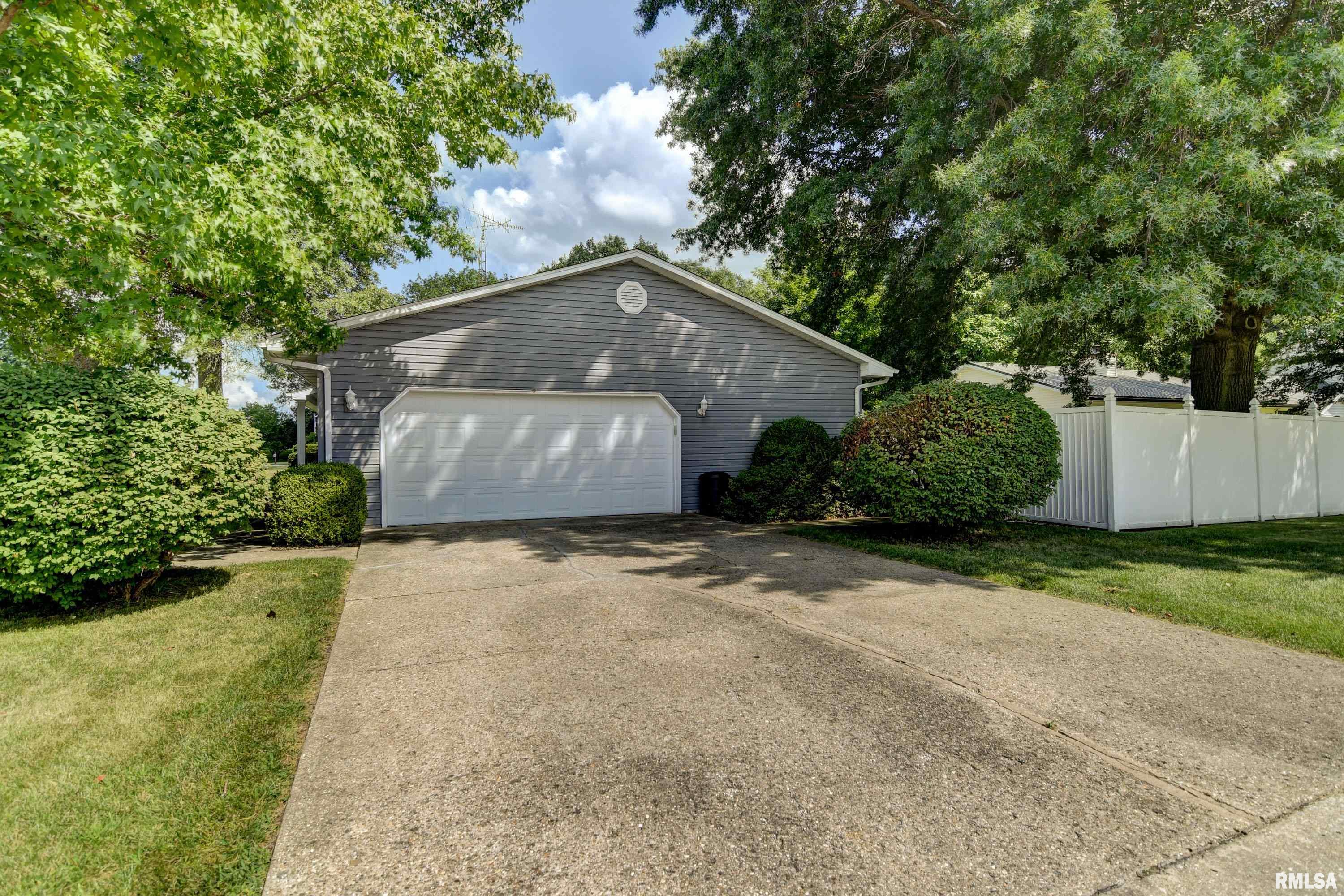 90 White Road Glenarm, IL 62536 - Photo 35 of 35 Gallery Image 35