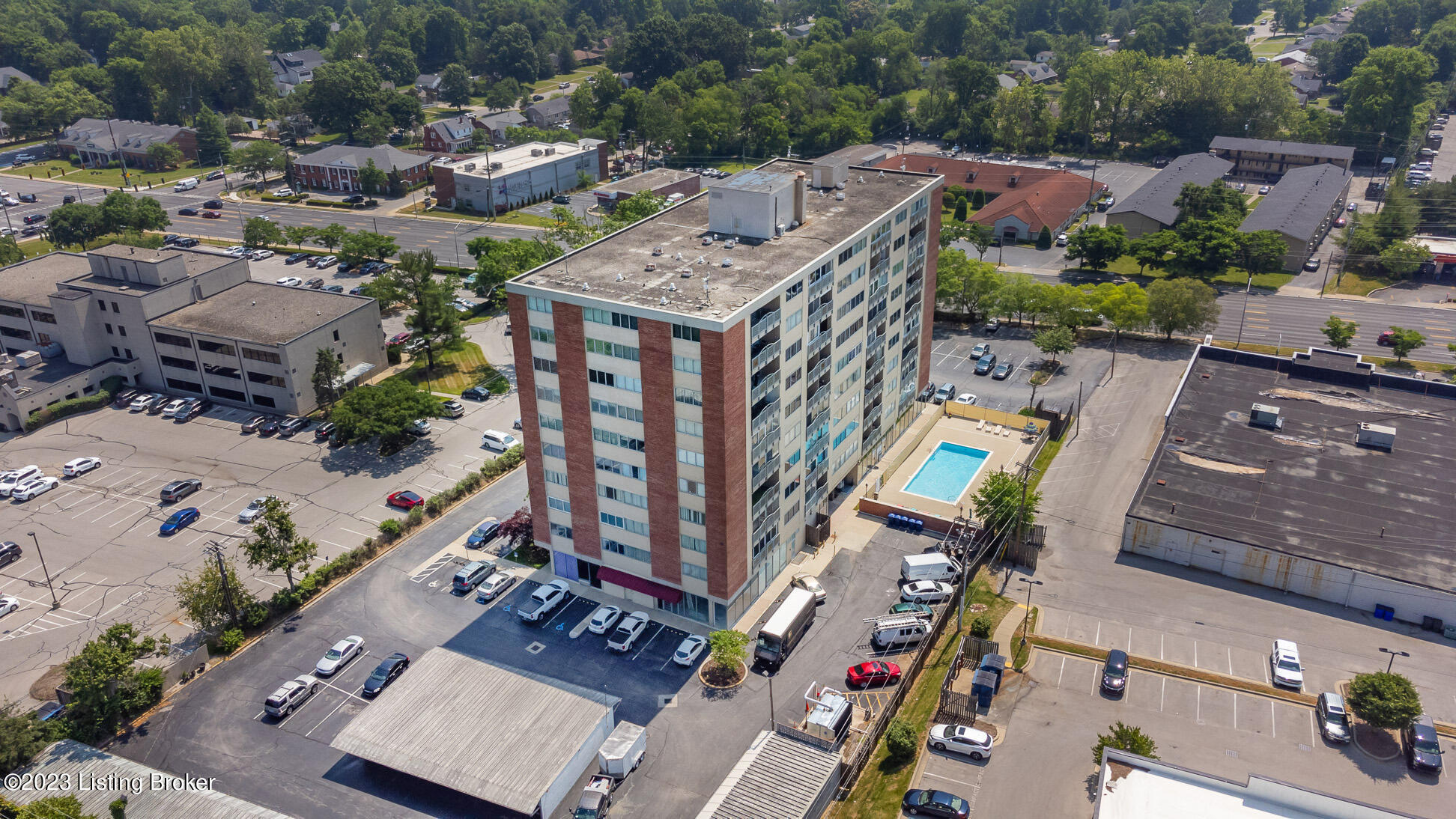 2121 Nicholasville Road, Unit 812 Lexington, KY 40503 - Photo 47 of 55 2121-Nicholasville-Rd_Unit-812_047
