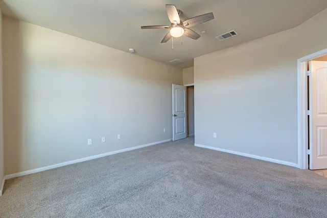 $1,900 | 2880 Donnell Drive, Unit 2702, Round Rock, TX 78664