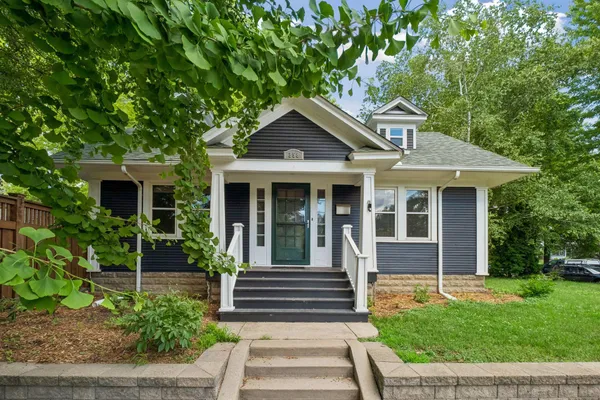 $450,000 | 358 Cretin Avenue South, St. Paul, MN 55105