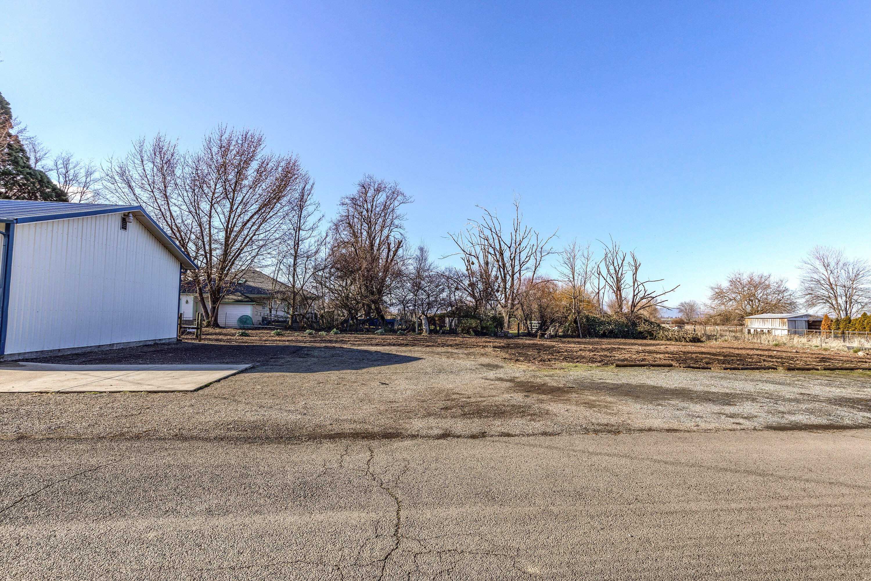 118 South Stage Road Medford, OR 97501 - Photo 8 of 45 08_SS_8