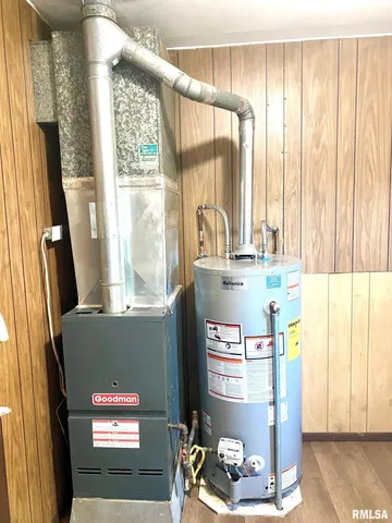 $99,900 | 502 Williamette Avenue, Lincoln, IL 62656