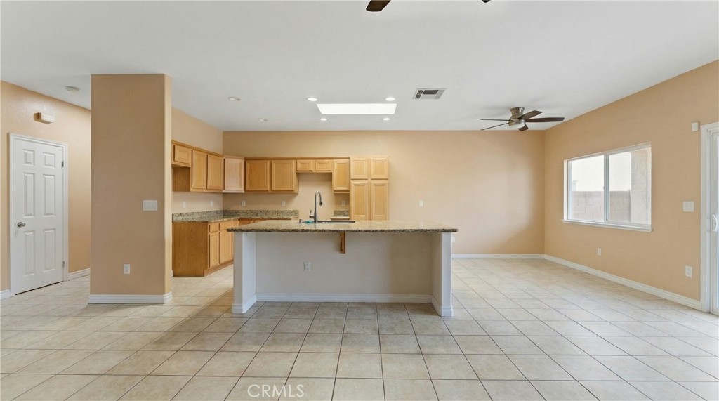 11368 Cactus Avenue Bloomington, CA 92316 - Photo 15 of 32 a view of kitchen and window